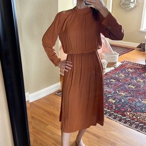 Gorgeous Zara midi dress perfect autumnal dress, gorgeous color